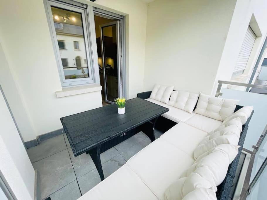Three Bedrooms In Center With Terrace&parking *
